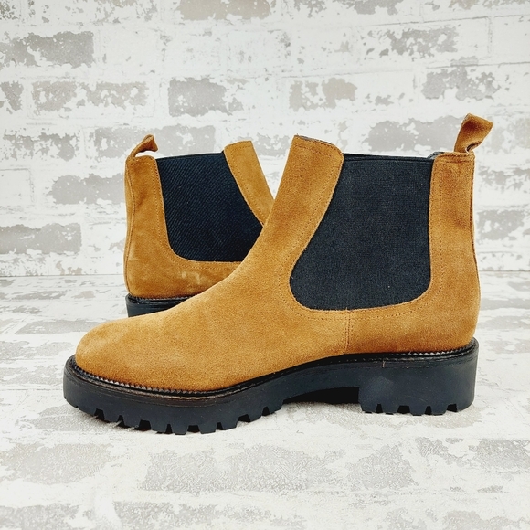 New Caslon Miller Brown Suede Pull On Water Resistant Lug Chelsea Bootie T78 - Picture 6 of 11